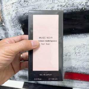 Nước hoa nữ NAR MUSC NOIR 100ml