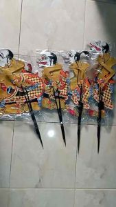 Wayang Kulit Asli Punokawan 1Set Emas Brom Ukuran Standar Dalang