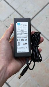 Adapter 12v5a CWT - Jack 5.5mm x 2.1mm (rãnh) - Sạc 12v 5a cho camera wifi loa kéo...