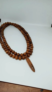 kalung tasbih kayu setigi laut asli dan original h415