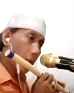 Suling dangdut nada B kecil dari bahan pipa paralon PVC