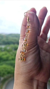 [D.T.C Crystals] Swarovski Topaz & Golden Shadow Cube Earrings