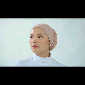 Obsess Cosmetics Treatment Cushion Foundation Purple / Tangerine Edition