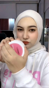 ❤️PINK AND BELLE BLEACHING BODY SCRUB❤️