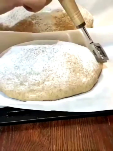 pisau roti sourdough/baguette (lengkung)