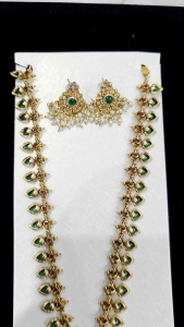 Palaka Mala Green Kerala Haram with matching earrings