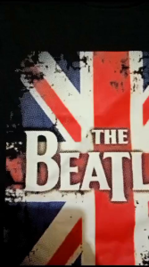 Kaos Oblong Pria Distro Hitam: Tips & Trik Penjualan E-Commerce