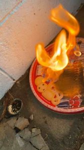 แอลกอฮอล์แข็งสำหรับใช้เป็นเชื้อเพลิงอุ่นอาหาร