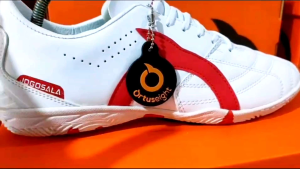 SEPATU FUTSAL ORTUS JOGOSALA REVOLT TERBARU FREE KAOS KAKI