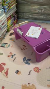 โต๊ะเด็กอนุบาล โต๊ะทำการบ้านสำหรับเด็ก ขนาด ยาว 57 กว้าง 31 สูง 22 ซม.