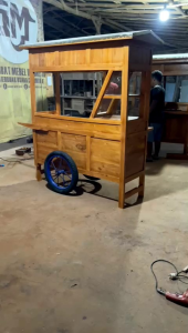 Gerobak Soto: Pilihan Terbaik untuk Pedagang Makanan