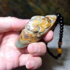 Hetian Pebble Nephrite yellowish brownish "Jade Skin" light green Goldfish Lotus Pod jade handheld (with certificate) [Natural Crystal] 和田玉籽玉淡绿黄沁手工雕刻年年有余(金鱼莲蓬)手把(带证书)