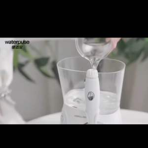 Waterpulse V660 เครื่องพ่นน้ำทำความสะอาดช่องปาก 12 ระดับแรงดัน รุ่นใหญ่ ถังน้ำ 800 มล. สำหรับฟันและเหงือกสุขภาพดี