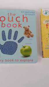 My World Baby Book หนังสือบอร์ดบุ๊ค ภาษาอังกฤษ แนวมอนเตสซอรี่ สำหรับเด็ก เซต 3 เล่ม