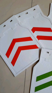 Karpet Roda Kapet Lumpur Universal Sersan Putih List Merahkuningbiruhijau