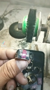 nhẫn mỹ nam xưa mặt đá ruby thiên nhiên