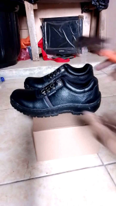 OXLAY sepatu safety tali pendek termurah