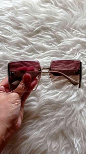 Ayutenan🩷 - Sunglasses Kacamata Hitam Titanium kotak Wanita Sunglasses New Keren Gaya Modis