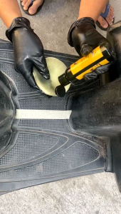 Penghitam Body PERMANEN Motor dan Mobil 100 ML (BEST QUALITY)