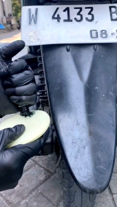 Penghitam Body PERMANEN Motor dan Mobil 30 ML ( BEST QUALITY )