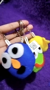 gantungan kunci karakter flanel isi 6pcs