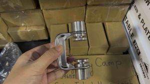 อุปกรณ์เสริมโต๊ะ IGT คลิปยึดสแตนเลส ราคาต่อ1ชิ้น ส่งจากไทย