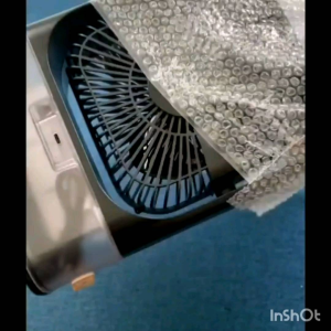 Quat điều hòa phun sương hơi nước mini size lớn cao26×21×9(cm) có 3câp gió 5 vòi phun đèn ngủ 7 mầu hẹn giờ bình chứa 650ml nước