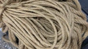 6mm/8mm/10mm Natural Premium Bright Brown Twine Hemprope/Jute rope/Tali guni for cat scratcher rope gardening decoration DIY craft macrame/ 天然环保麻绳，制作猫捉板，庭院布置，手工美术艺品 - Ready stock