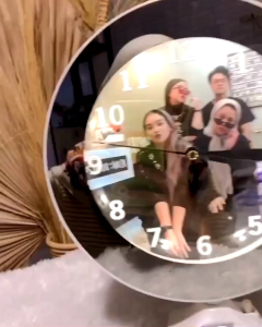 SEHARI JADI  jam Cermin ajaib / magic mirror frame foto lampu LED hadiah kado gift hampers custom ultah anniversary wisuda wedding kado valentine natal unik mewah lucu bentuk bulat love bunga flower