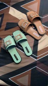 Sandal wanita flat sandal teplek slop empuk motif baru