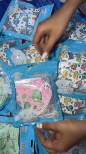 Khẩu trang hoạt hình Khủng Long Chibi cho bé từ 25 đến 35kg 6-12 tuổi (Túi 10 cái)