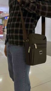 Tas selempang polo danny ukuran sedang M