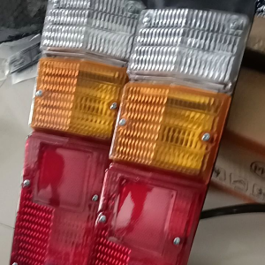 Stoplamp lampu rem hino dutro euro 4 hino 300 panther kad set kanan kiri