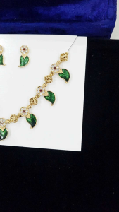Manga Necklace with matching earrings