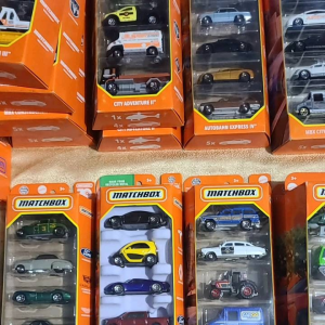 MATCHBOX MBX RETRO #CITY ADVENTURE II #MBX WAGONS #VOLKSWAGEN #MBX BRITISH ROADWAYS #AUTOBAHN EXPRESS IV #MBX AIRPORT #MBX OFF ROAD #MBX ADVENTURE #MBX CONSTRUCTION III #MBX ELECTRIC DRIVERS #MBX MOUNTAIN II #MBX COUNTRYSIDE II #MBX FARM RIGS