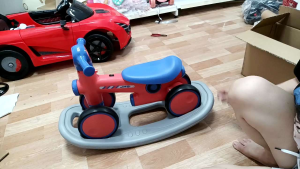 [Hoàn tiền 10%]Ngựa bập bênh kiêm xe chòi chân đa năng 2in1 cho bé kèm nhạc phù hợp 2-5t