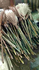 ไม้กวาดทางมะพร้าวแบบตัดปลายชุด1ด้าม - หมายเลข 1,000 ชุด