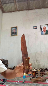 pisau dapur minimalis