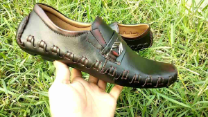 Sepatu pria slipon kulit aslli sole tanam I sepatu santai pria kulit sapi aslli casual dan formal
