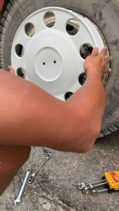 Wheldop Ring 16 Truk Model SR Mentahan Bahan Plat Besi