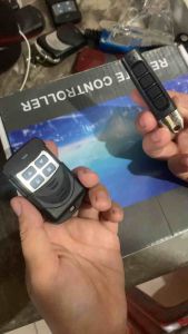 Remote cửa cuốn học lệnh bàn phím nhỏ gọn sang trọng tương thích 100% tần số 433mhz