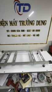 Chân kê  Chân giá gắn máy rửa xe đầu rời  khung vuông