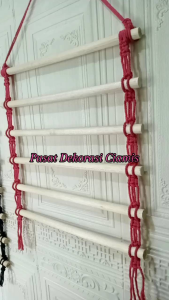 Gantungan Hijab Kayu Macrame Warna Aesthetic / Gantungan Mukena Sajadah