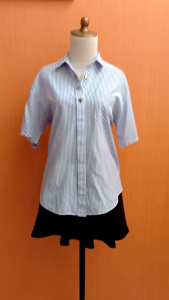 atasan kemeja wanita putih salur biru muda JINO HOUSE cewek L XL kerja kuliah jumbo korea