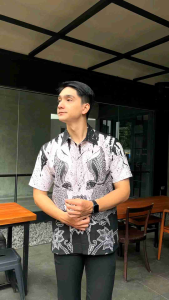 KEMEJA BATIK PRIA HITAM MANIS MOTIF MANOK KECRETAN