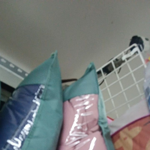 COMFORTER SIME COTTON KING SIZE AND QUEEN SIZE PLAIN CHARACTER AND FLORAL DESIGN SAKTO LANG ANG KAPAL