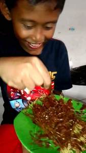 TERLARIS Mie lidi lumer premium Kemasan box 500ml