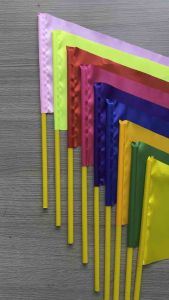 Cờ tam giác (cờ đuôi nheo) cầm tay - Vải phi bóng - cắt lazer cán dài 36cm - Đồng phục Song Phú Cờ Đuôi Nheo Cho Trẻ Từ 5 Tuổi Cờ Tam Giác Nhiều Màu Sắc Việt Nam - Lazada