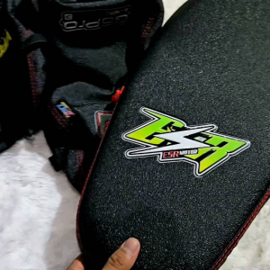 Cover Jok Motor 𝗔𝗺𝗽𝗹𝗮𝘀 𝗞𝗮𝘀𝗮𝗿 (Pakai Karet) Variasi Logo Mika Motor Vario Beatdll.