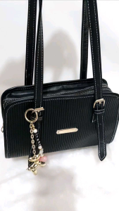 RENIA TAS WANITA SHOLDERBAG DAN SLEMPANG FREE GANTUNGAN CANTIK BAHAN SINTETIS